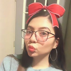 Meet your Posher, Angelica